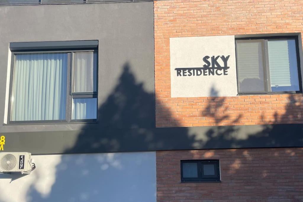 Sky Residence Airport Otopeni 12 Exterior foto